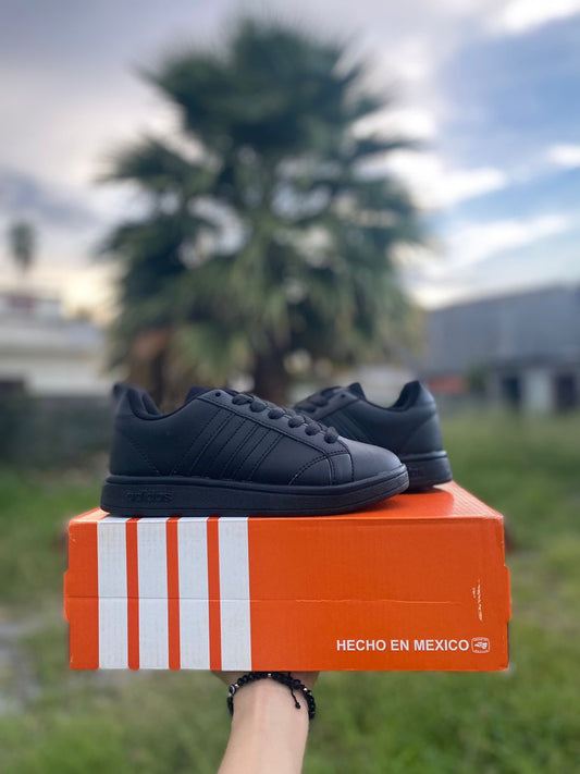 Adidas negro total